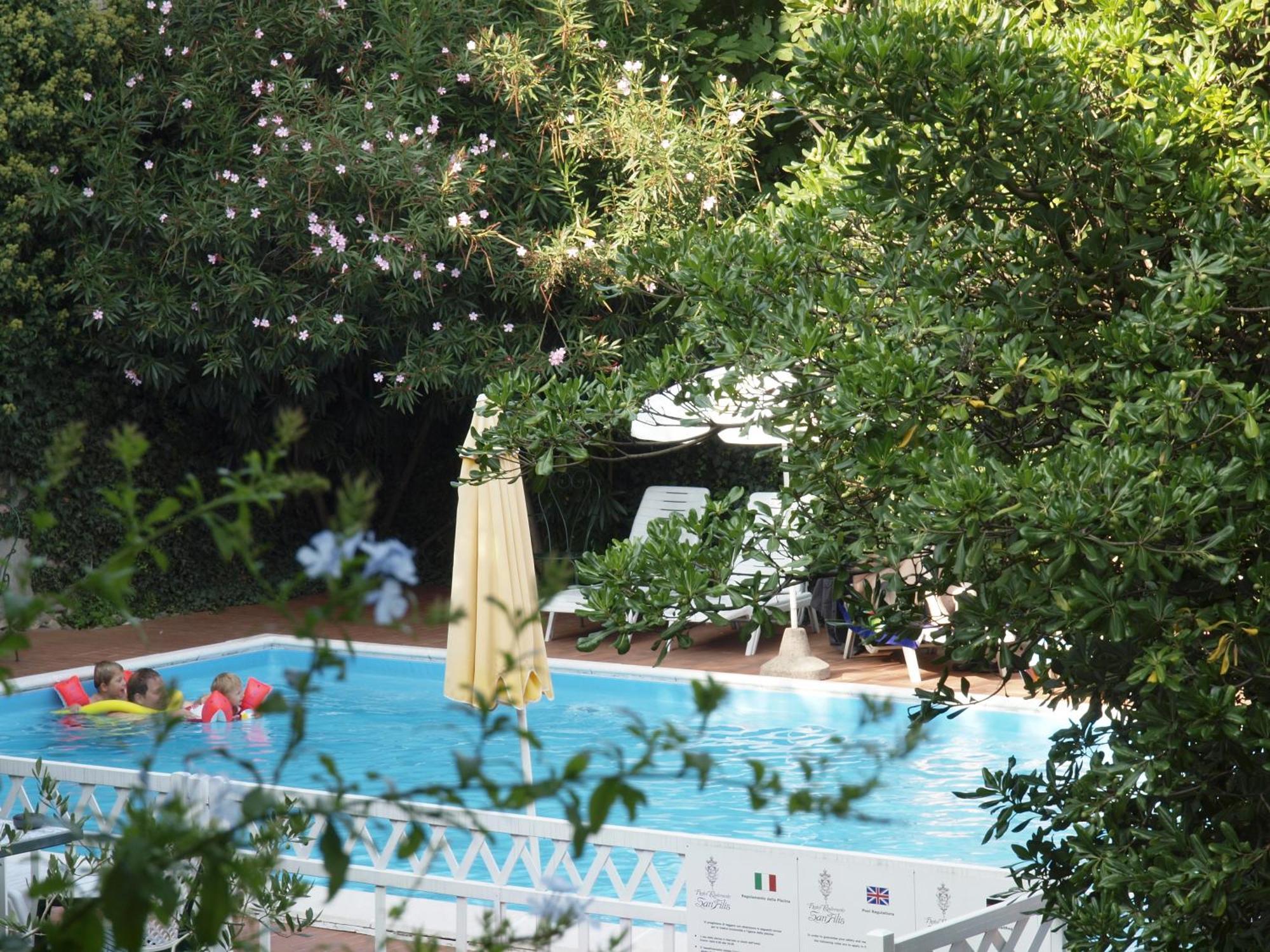 Hotel San Filis San Felice del Benaco Exterior photo